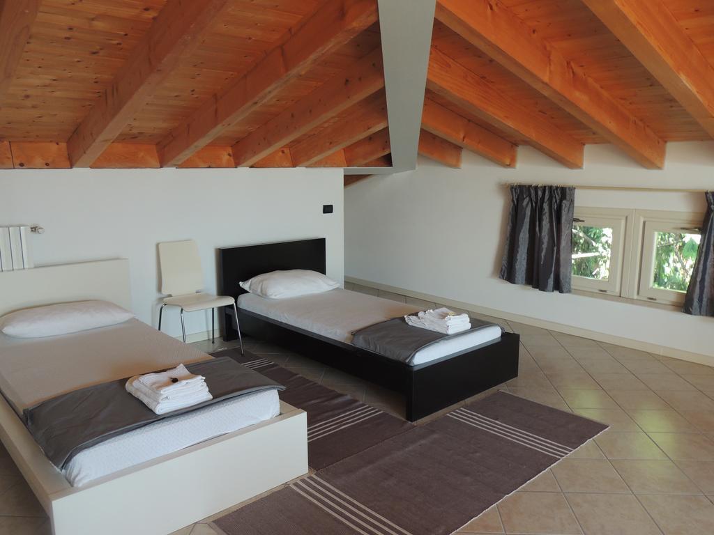 Villa Rosa Moniga del Garda ห้อง รูปภาพ